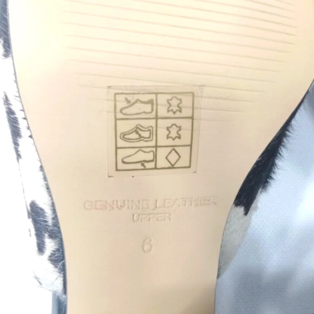 SIGNATURE By Journee Collection Deena Cow Hair Print Sandal In Womens Size 6